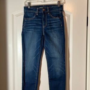 Super stretch American eagle jeans